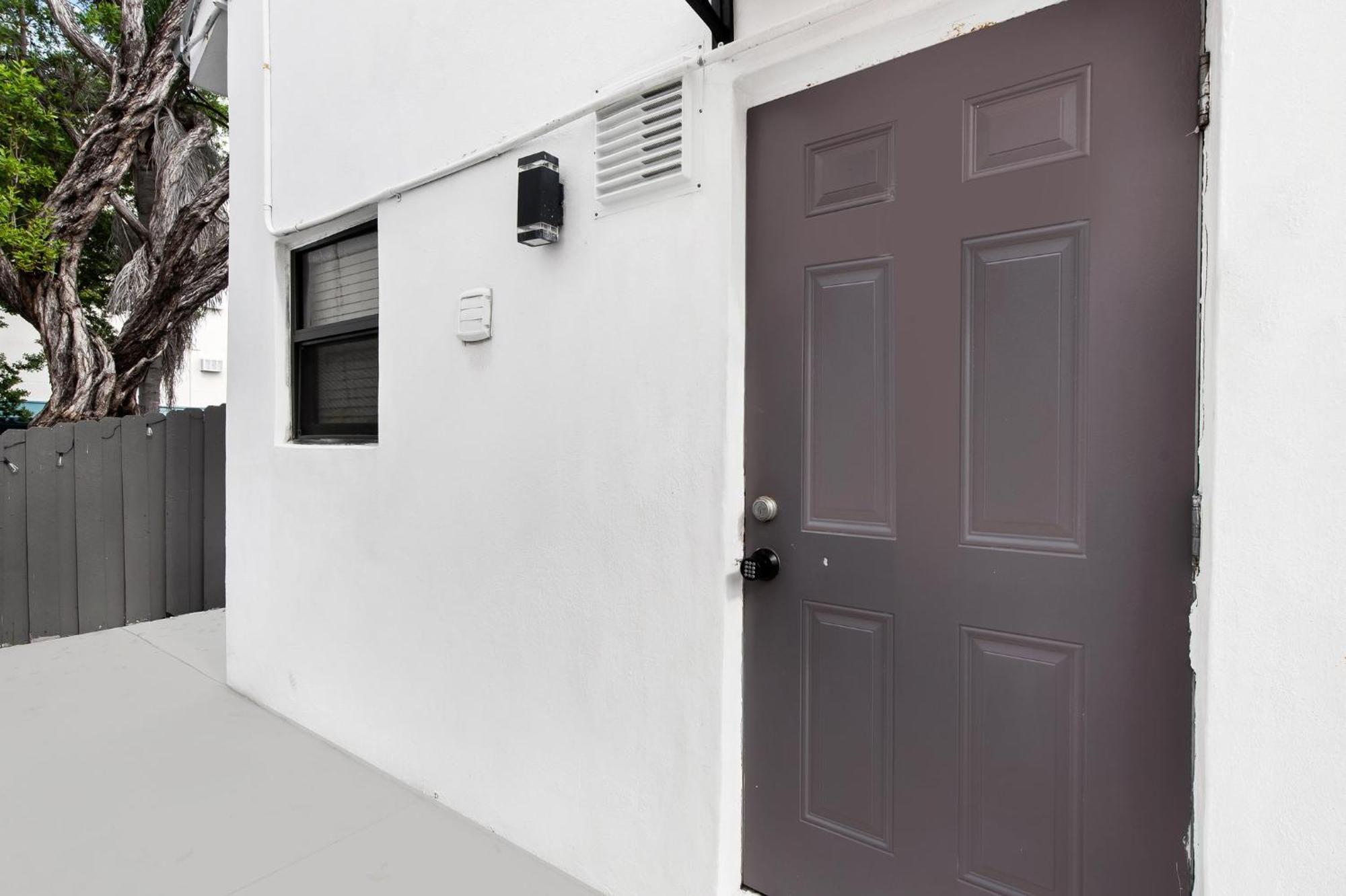 Modern Deluxe Loft Hollywood Beach Unit # 8 Eksteriør bilde